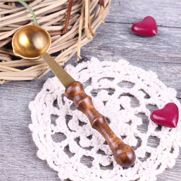 

1pc useful retro anti-stamp seal sealing wax brass spoon wooden handle seal wax heating scoop vintage spoons1