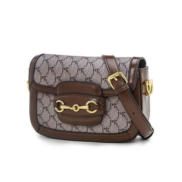 

2022 latest luggage factory wholesale french net red saddle bag women's underarm summer versatile one shoulder messenger bag trend, Black;red