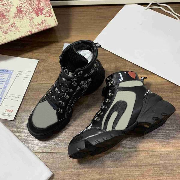 

designer old dad casual shoes mens paris triple trainers women sneakers old dad shoe platform black white casual trainer retro ladies shoes