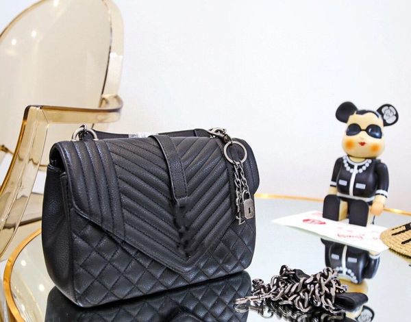 

2020 brand new classic cowhide embossed messenger bag woman handbag hardware pendant metal chain messenger bag clutch with box