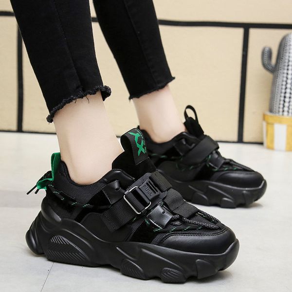 

female sports 2021 plus size red net fire in tide shoes korean version of the tendency to go wild qwvn, Black