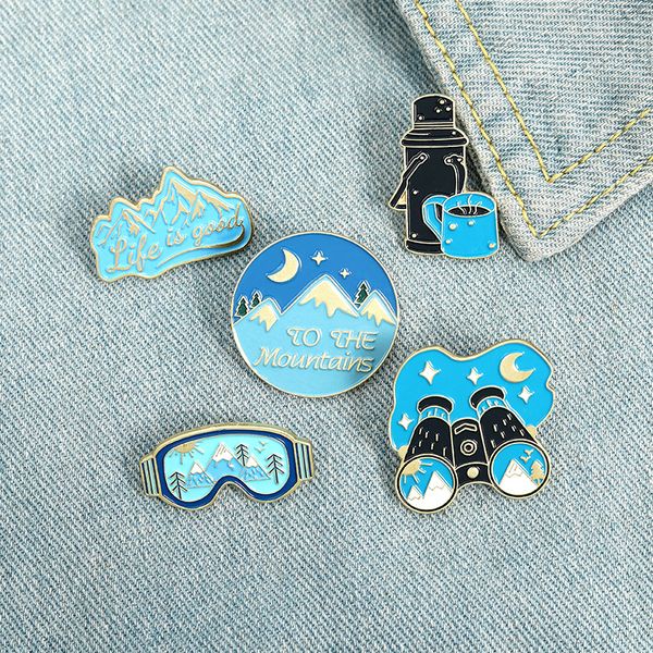 

travel life enamel outdoors adventure night brooches bag lapel badges mountaineering telescope gift friends, Blue