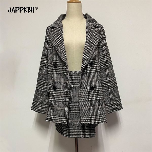 

autumn women's costumes two piece set plaid blazer suit pencil short skirt sets fashion oversize jacket female outwear clothes 200922, White