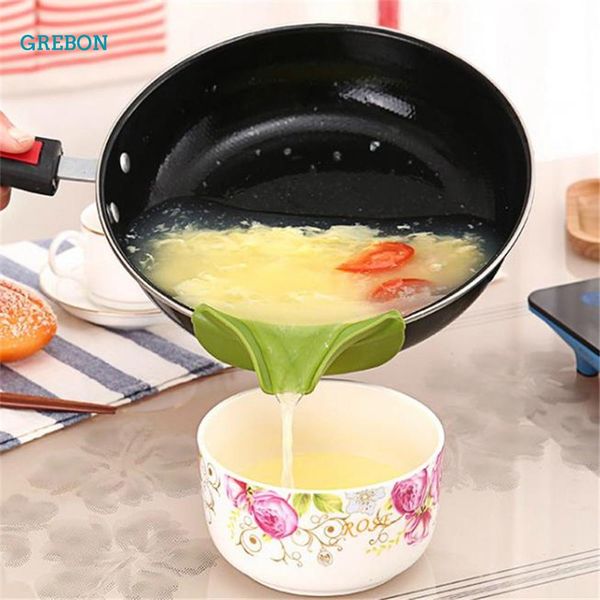 

kitchen gadgets silicone slip on pour soup spout funnel for pots drain pans liquid funnel cooking kitchen accessories wmtokj