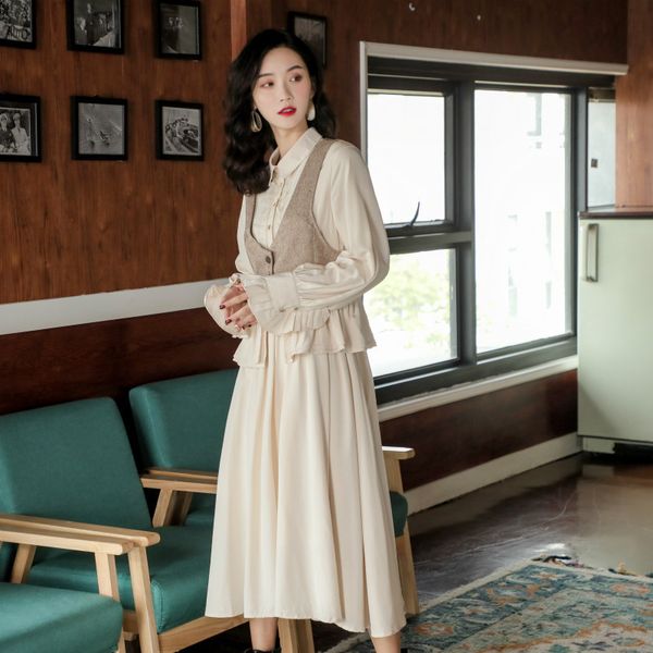 

spotial french retro dress autumn 2020 new women's waist slimming long sleeves into the bottom skirt, Black;gray