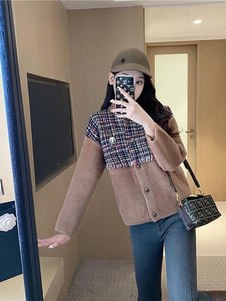 

blue wind plush coat women's autumn and winter versatile short 2020 new plush and thickened jacket, White;black