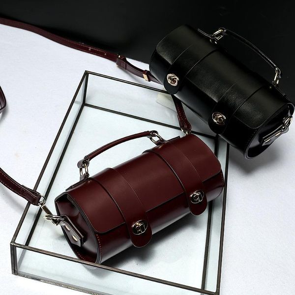 

shoulder bags 2021 korean version of the women's bag oil wax leather cowhide retro cylinder messenger bucket purse