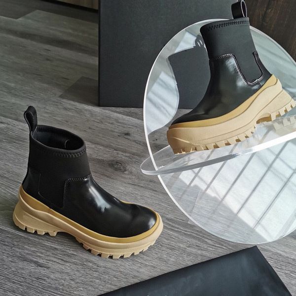 

2020 autumn and winter new round head, thick sole, non-slip leather elastic sleeve, waterproof boots, heels and heels for women's shoes, Black
