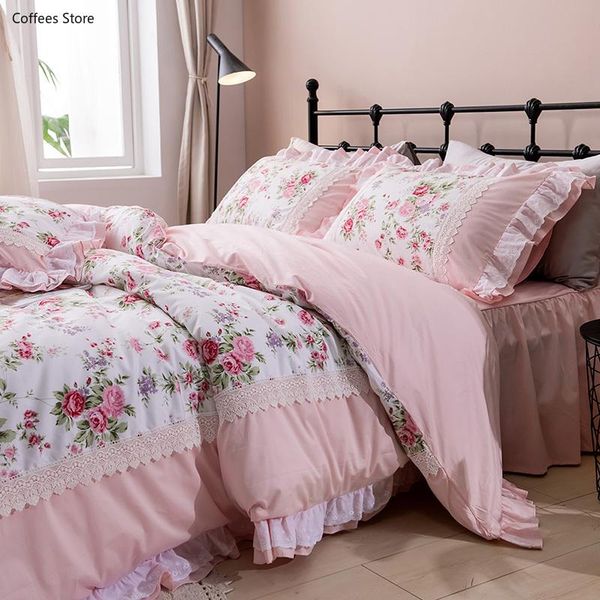 

romantic princess bedding set wrinkle handmade ruffle flower lace splice duvet cover pink pastoral king size bedspread hm-27f