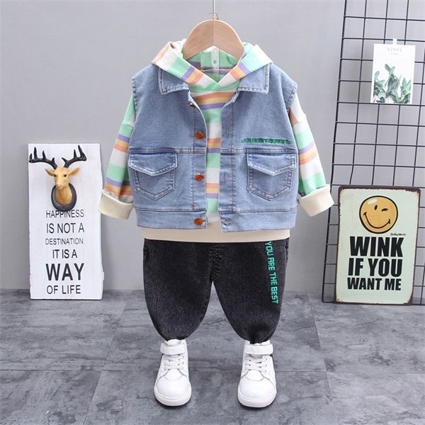 Erkek bebek kıyafetleri sonbahar kış bebek kıyafetleri moda sporları uzun kollu çizgili kapüşonlu kazak yelek jeans 3pcs denim
