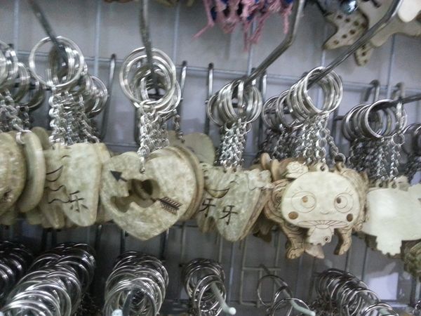 

shell cellphone coconut key chain various designs, Silver