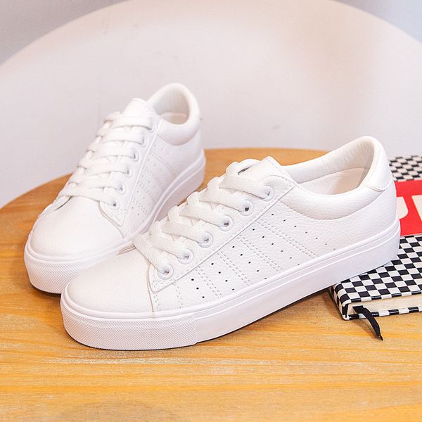 

new designer lace up women sneakers mixed color casual shoes round toe outdoor trendy footwear many colors 201201, Black