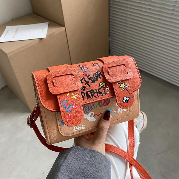 

happy_buy_bag 2022 cambridge bag graffiti niche color matching bag women new fashion ins postman bag summer crossbody fashion handbag