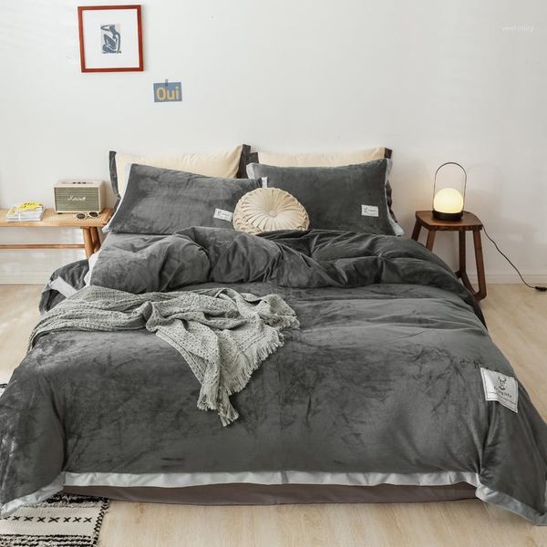

bedding sets 3/4pcs crystal velvet home set super soft breathable duvet cover pillowcase bed sheet winter warm bedclothes1