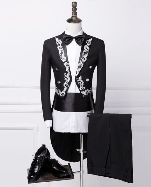 

costume homme tpsaade new male gold silver embroidery lapel tail coat stage singer groom black white wedding tuxedos for men1, White;black