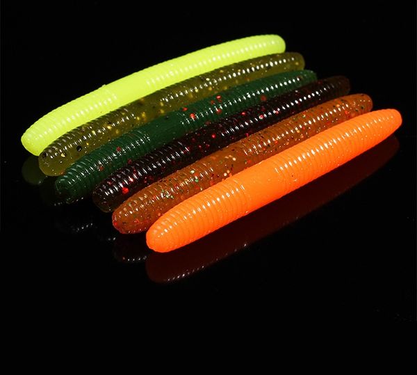 Solucan 20pcs/ Bag Fishing Yumuşak yem cazibesi 1.6g/ 50mm plastik sahte hayat benzeri duvar gözü bas yapay balıkçılık tuhaf jig için