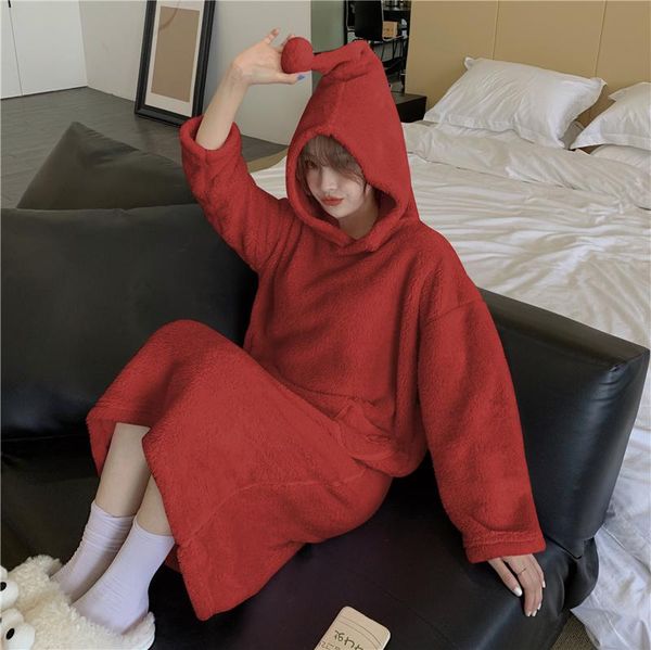 

2020 winter fashion korean solid color plush hooded long-sleeved christmas nightdress with plush can be worn outside, Black;red