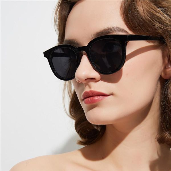 

new fashion round sunglasses women 2020 brand designer men black leoaprd gradient gradient sun glasses with box fml1, White;black