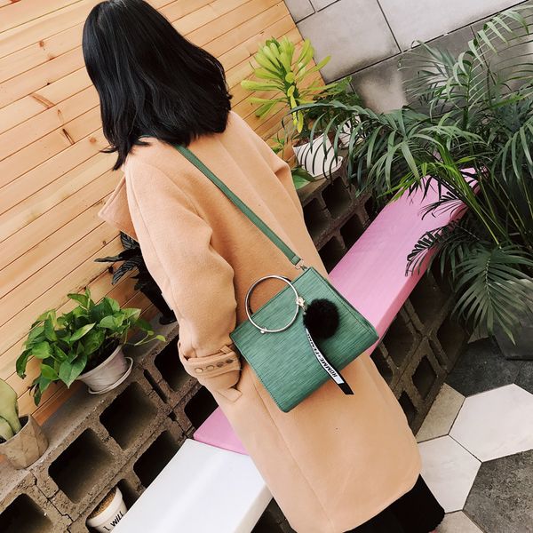 

020 ring bag portable diagonal single shoulder woman package hairy ball silk scarf arm luxurys designers crossbody bags