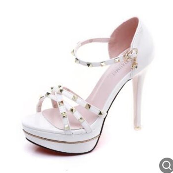 

горячие 2020 женщины в кожаных модах красивые банки сандалии сандалии платформа женские женские женские 3gin, Black