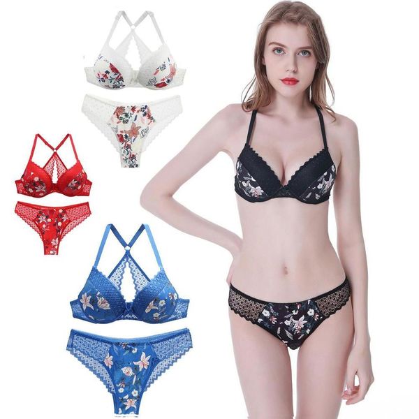 

french comfortable large back bra set print lace edge gathered embroidery breathable underwear, Red;black