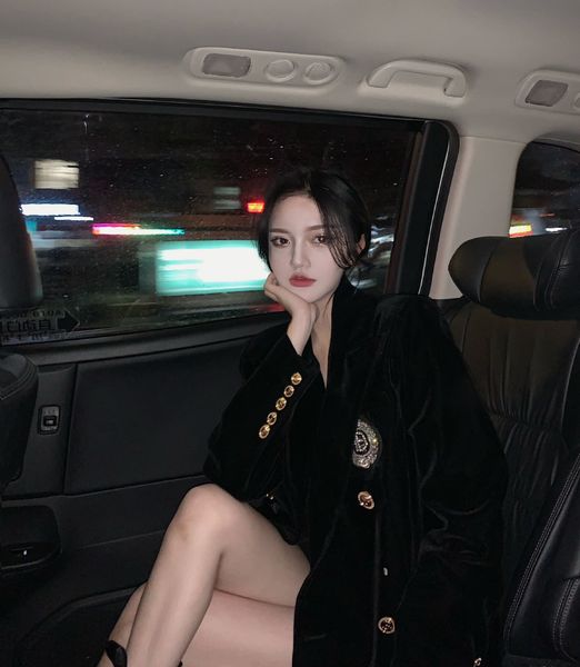 

high grade velvet pin bead drill button badge double row button suit coat, White;black