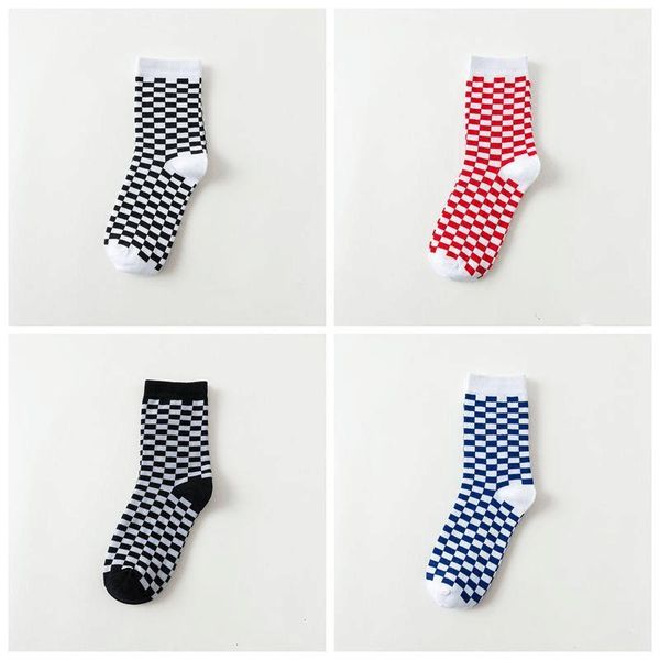 

fashion harajuku style fun checkerboard black & white checkered pattern socks street style hip hop skateboard socks1