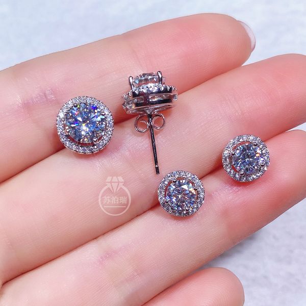 

total 1ct 2ct round cut moissanite stud earrings diamond test passed 18k white gold plated 925 silver earrings fashion design