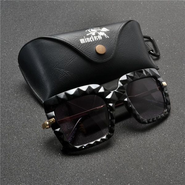 

sunglasses women brand designer plus sun glasses fashion luxury decoration classic eyewear uv400 fml, White;black