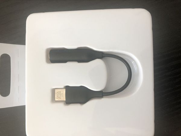 

dhl 100 шт. usb адаптер тип-с до 3,5 мм аудио динамик женский наушники микрофон наушники джек кабель для samsung s20 s9 s10 note10