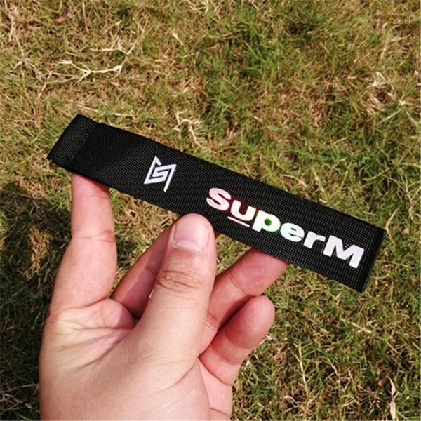 

1pcs/set super m keychain nylon rope pendant superm name key chain for fashion jewelry fans gifts od1271, Silver