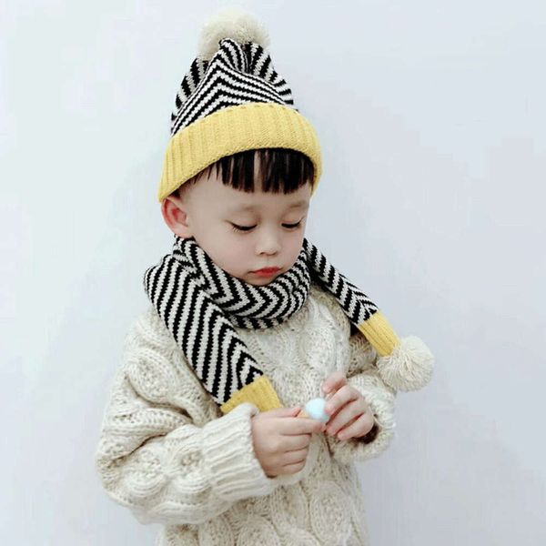 

autumn and winter baby's 1 girl's wool scarf suit 2 boy's hat 5 months-3-8 years old, Red;brown