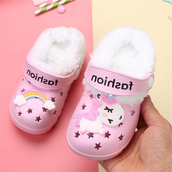 Winter Sommer Einhorn Kinder Strand Barfuß Höhle Schuhe Kinder Strand Sandalen Kleinkind Junge Mädchen Indoor Hause Slipper Nette Flip Flop LJ201027