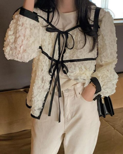 

korean fashion new 2021 spring autumn women blouse long sleeve floral blouse lace up, White