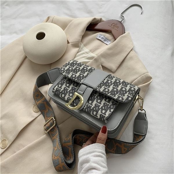

factory store shop advanced series single shoulder autumn new embroidery letter small square versatile retro fashion women's messenger