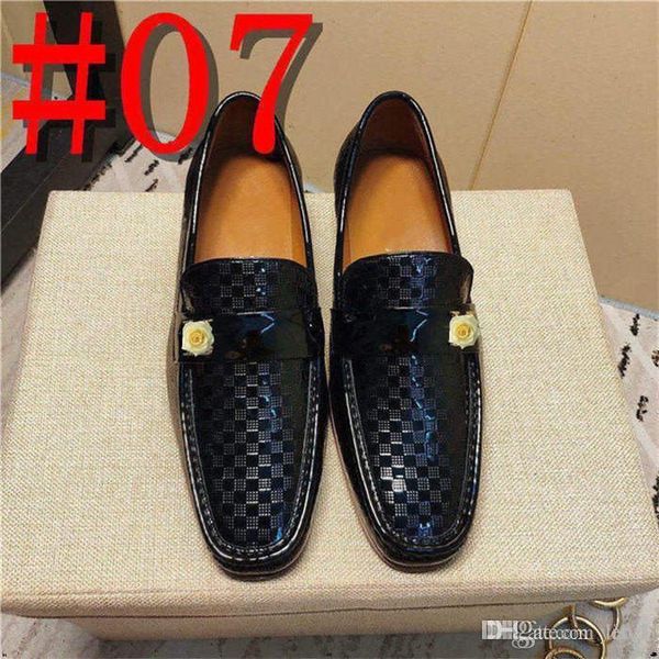 

q4 luxury mens shoes casual leather men tassel shoes outdoor dress office footwear fashion brogue elegant oxford shoes zapatos de hombr 33, Black