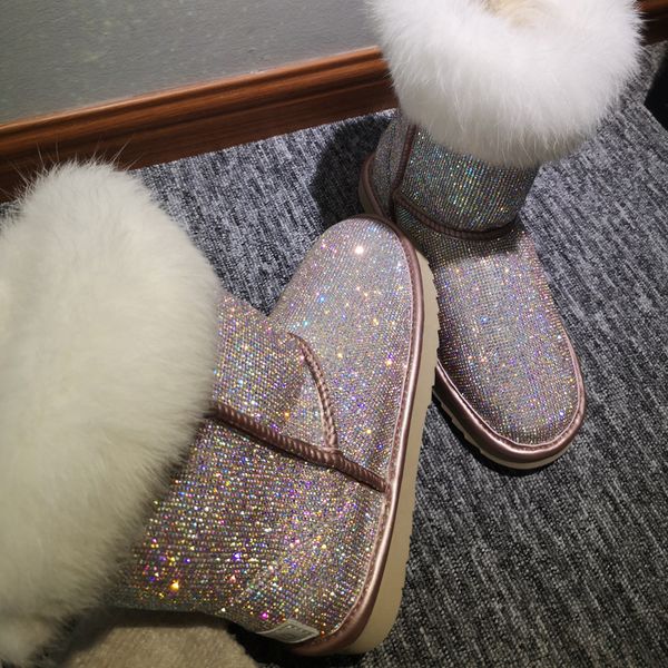 

ruiyee ladies winter leather rhinestones snow 2018 new sheepskin wool one-piece women's calf boots t200111, Black