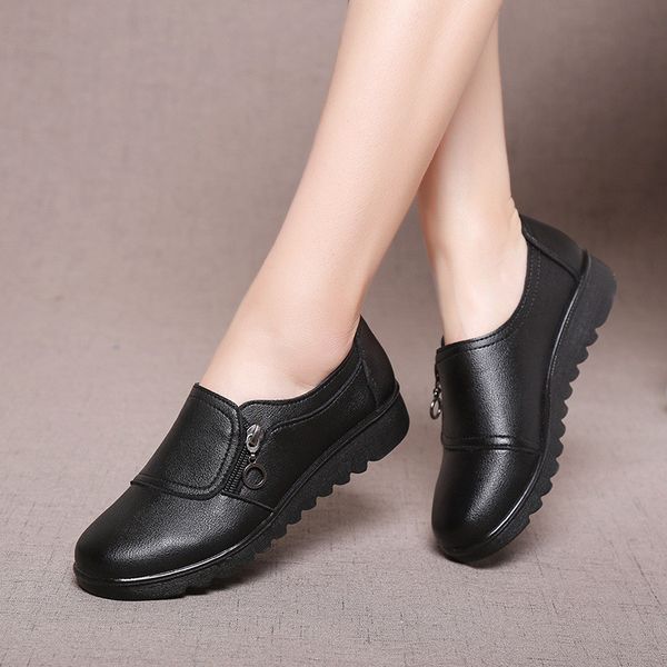 

2021 the new outono femininos nova moda couro das senhoras deslizamento em confortvel mais tamanho sapatos trabalho frete lu0m, Black