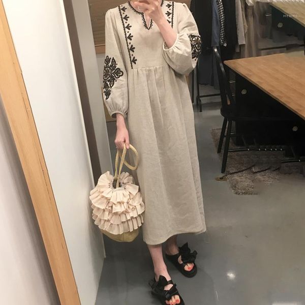 

korean style women long dress spring new 2020 embroidery ladies dress high waist cotton women clothing v8631, Black;gray