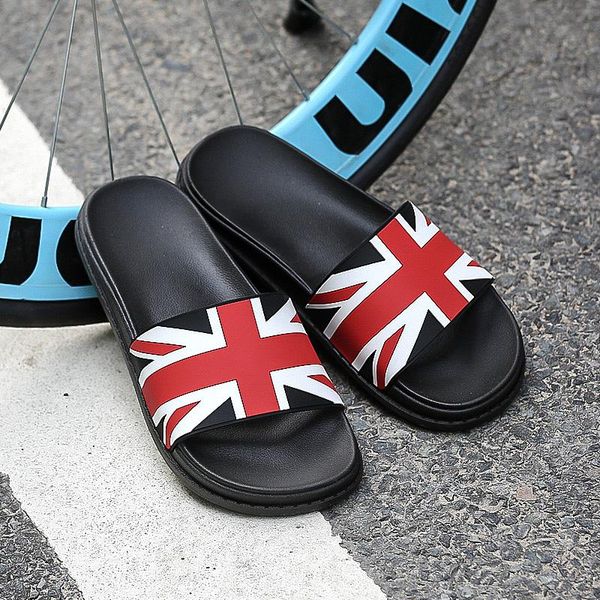 

2021 fashion men slippers flat summer men shoes breathable beach slippers wedge black white flip flops brand slides