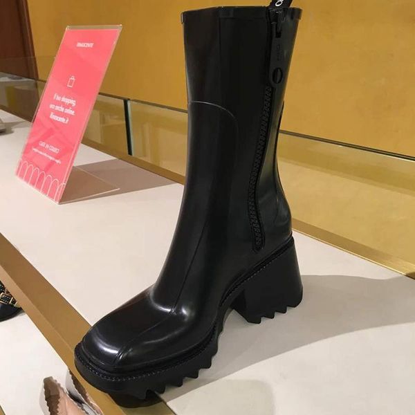 

2020 ladies fashion betty rubber boots block heel sleek square toe mid-calf pvc rain boot shop designer women shoes, Black
