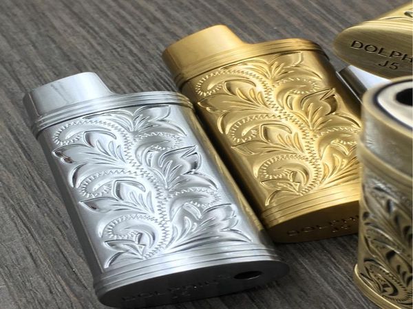 

metal armor gas lighter shell arabesque hollow carving j5 lighter case general plastic body protection lighter cover wmtdso