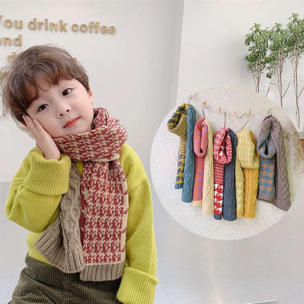 

4782 thousand bird check children's h wool scarf, Red;brown
