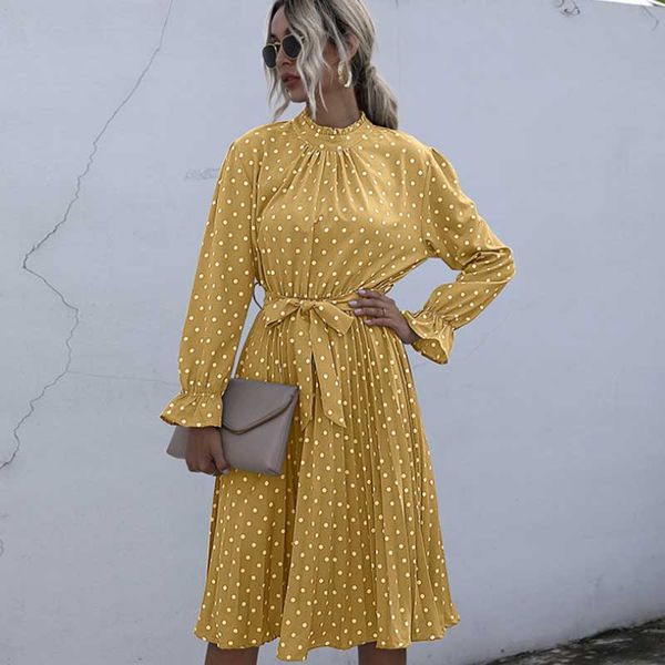 

european and american polka dots with pleated dresses and women's slim long sleeves are popular in spring 2021, Black;gray