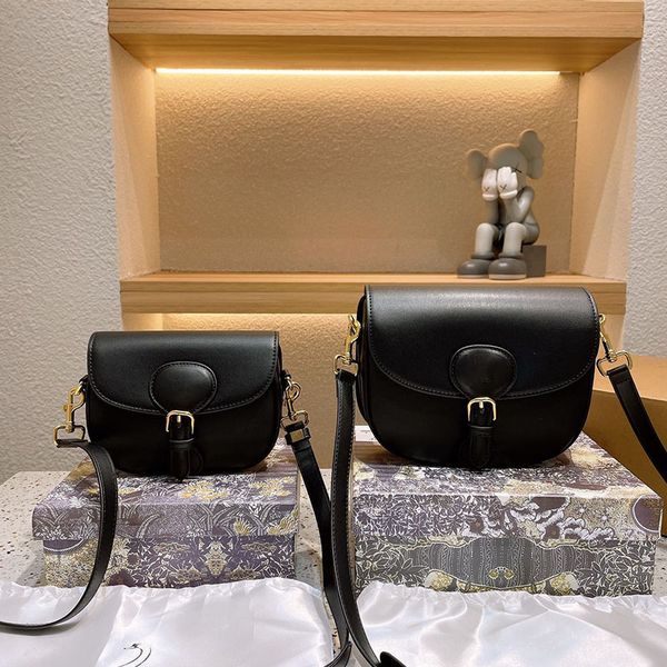 

woman cross body bags fashion temperament leisure time simplicity solid color genuine leather oblique span single shoulder famous brand bag