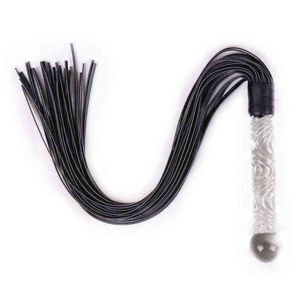 Nxy Adulto Brinquedos Roxo Couro Pimp Chicote Lidar com Plug Anal Plug Racing Riding Flogger Rainha BDSM Bondage Brinquedos Sexuais Para Couples 1223