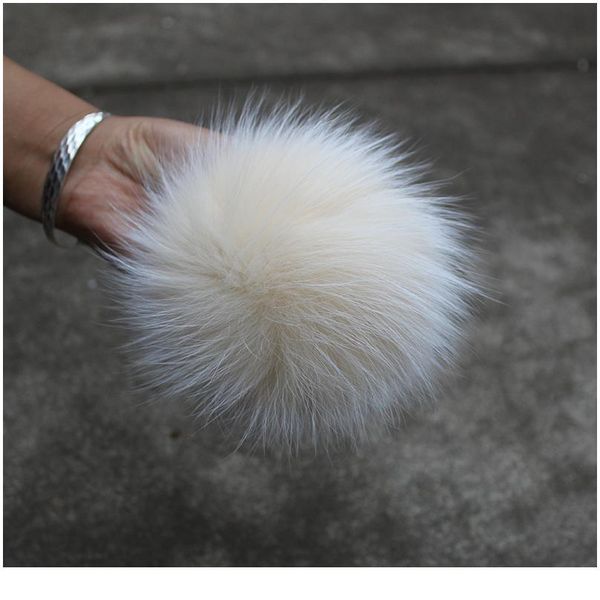 

dankeyisi 14-15cm real fox fur pompon pom-poms fur pom poms for knitted hat cap beanies natural raccoon fur pompon scar qyleeq