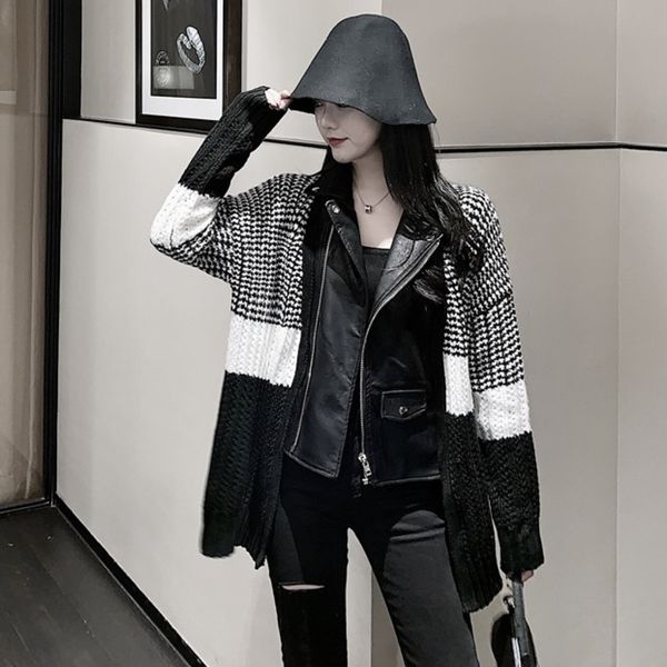 

[ewq] spring autumn new turn-down collar long sleeve knitted splicing plus size leather jacket zipper trend coat women 201126, Black;brown