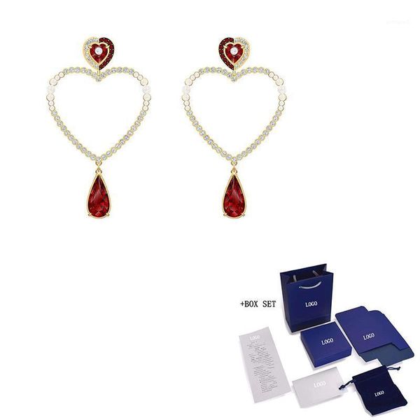 

stud fashion swa black baroque pierced earrings retro style heart-shaped pattern gold female romantic jewelry gift1, Golden;silver