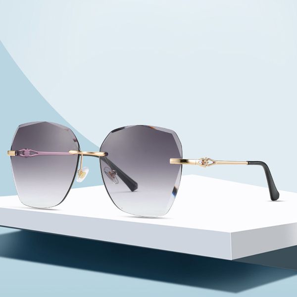 

new style personality frameless sunglasses s026 ocean slice cut edge sunglasses women's versatile sunglasses designer aws, White;black